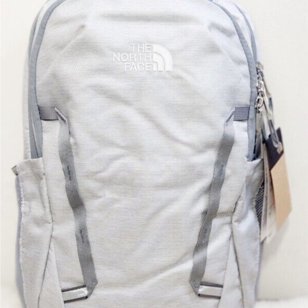 BNWT The North Face Vault  Backpack